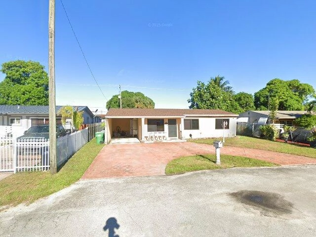 House image located at Opa Locka, FL 33054
