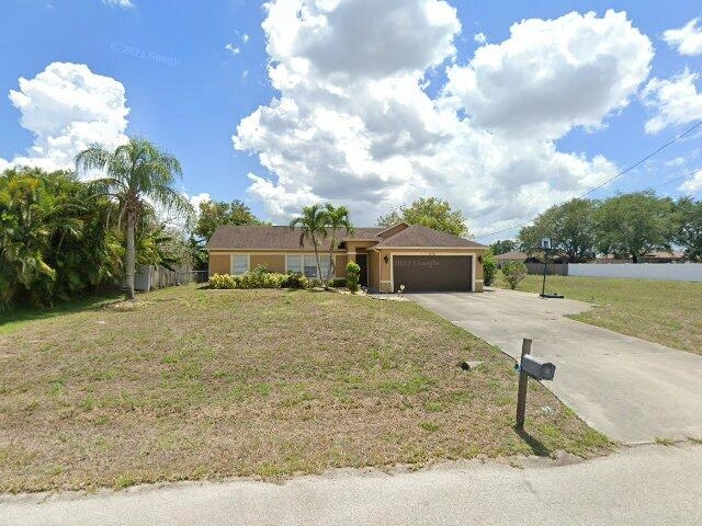 House image located at Cape Coral, FL 33909