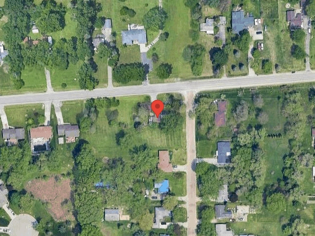 House image located at Flint, MI 48532