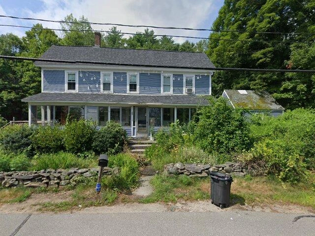 House image located at Raymond, NH 03077