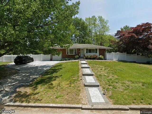 House image located at Bay Shore, NY 11706