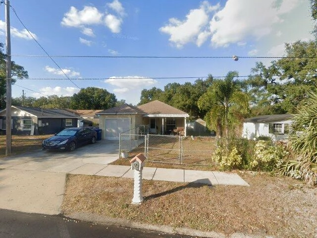 House image located at Tampa, FL 33610