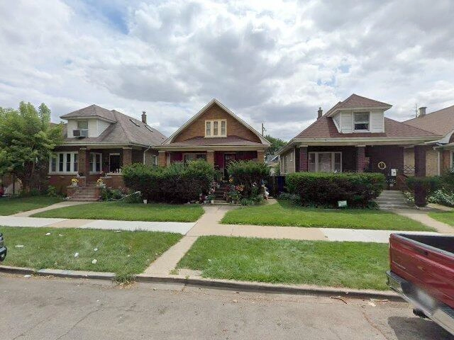 House image located at Chicago, IL 60641