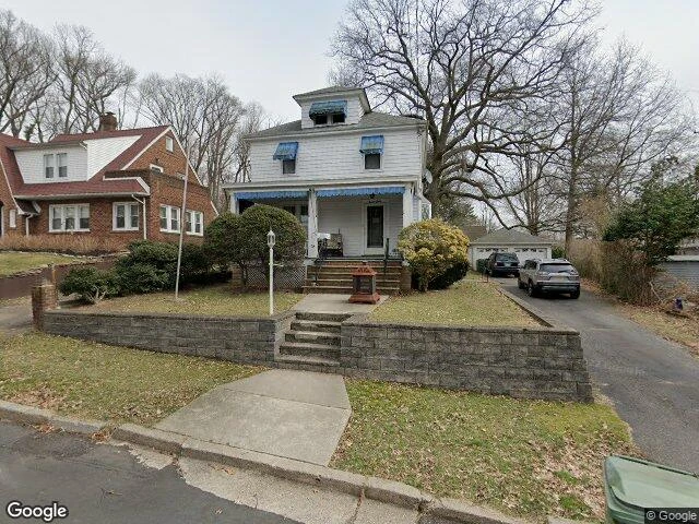 House image located at Edison, NJ 08837