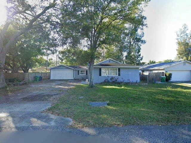 House image located at Saint Petersburg, FL 33709