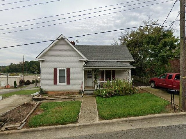 House image located at Mount Airy, NC 27030