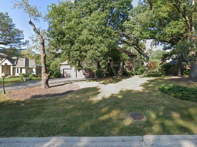 House image located at Barrington, IL 60010