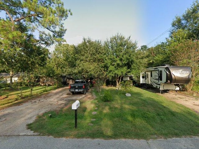 House image located at Houston, TX 77053