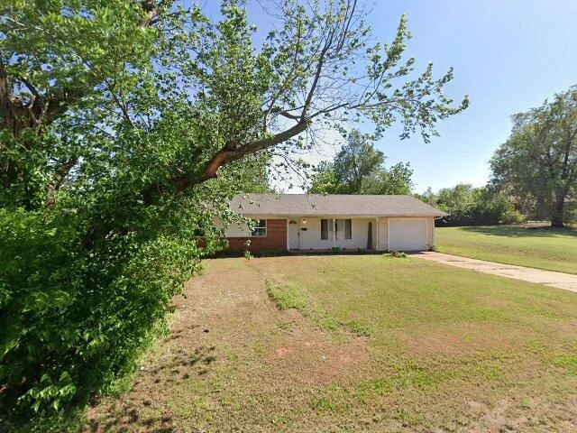 House image located at Guthrie, OK 73044