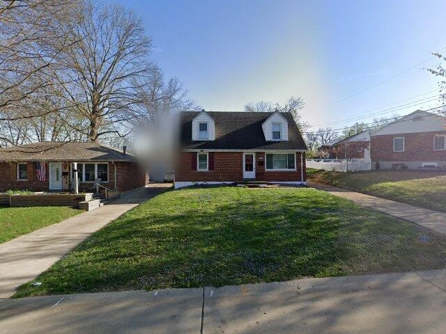 House image located at Saint Louis, MO 63123