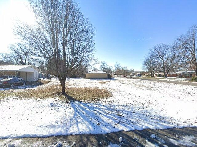 House image located at Sikeston, MO 63801