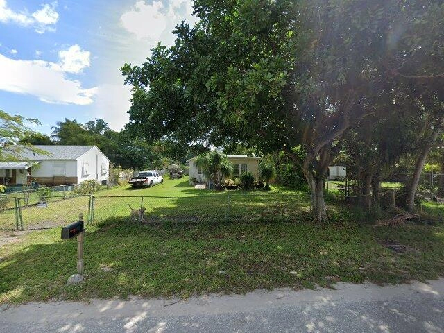 House image located at Lake Worth, FL 33461