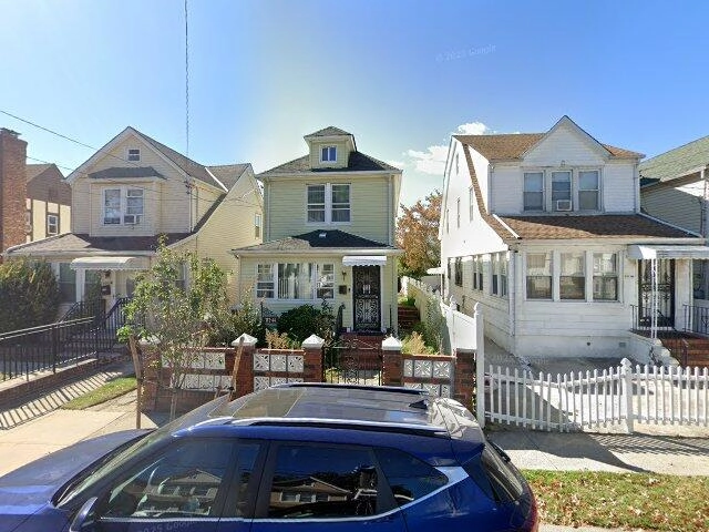 House image located at Saint Albans, NY 11412