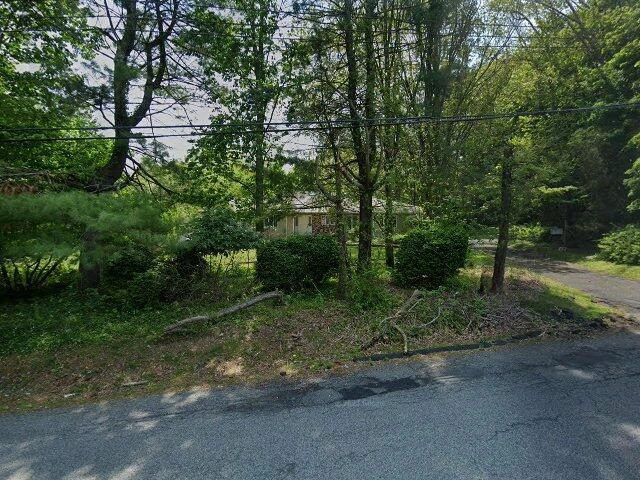 House image located at Suffern, NY 10901