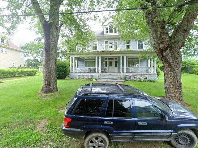 House image located at East Liverpool, OH 43920