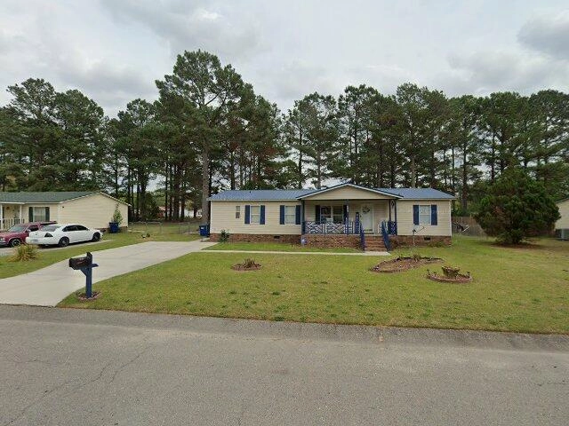 House image located at Raeford, NC 28376