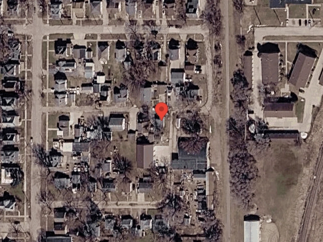 House image located at Mason City, IA 50401