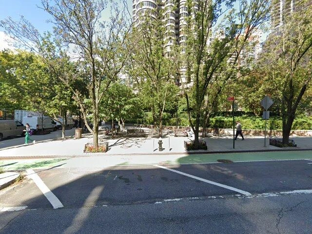 House image located at Elizabethport, NJ 07206