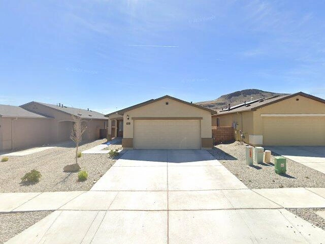 House image located at Los Lunas, NM 87031