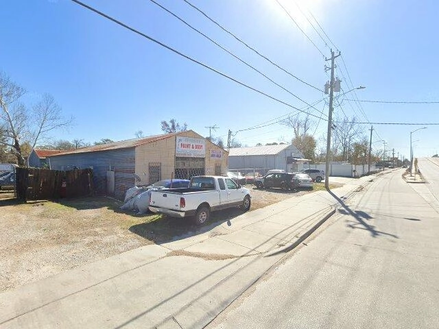 House image located at Houston, TX 77016