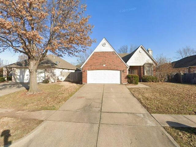 House image located at Broken Arrow, OK 74012
