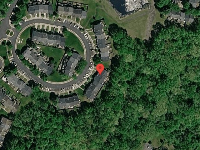House image located at Centreville, VA 20121