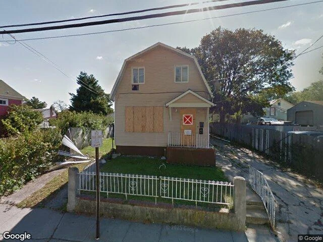 House image located at Roosevelt, NY 11575