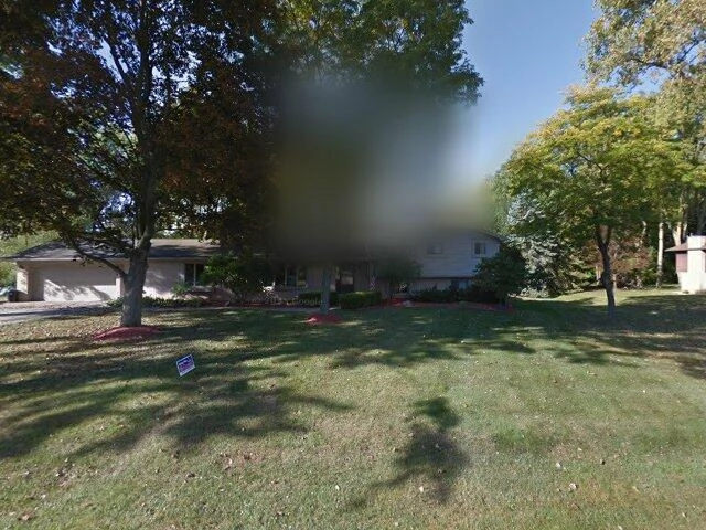 House image located at Rochester, MI 48309