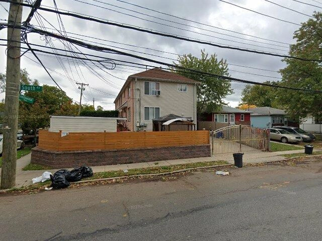 House image located at Staten Island, NY 10303
