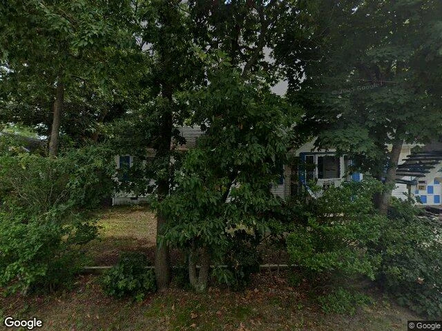 House image located at Beachwood, NJ 08722
