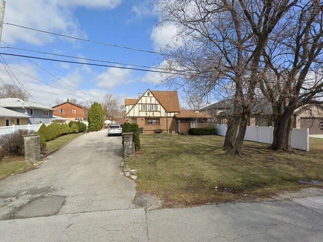 House image located at Worth, IL 60482