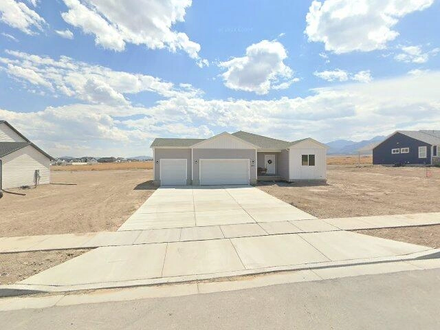 House image located at Grantsville, UT 84029