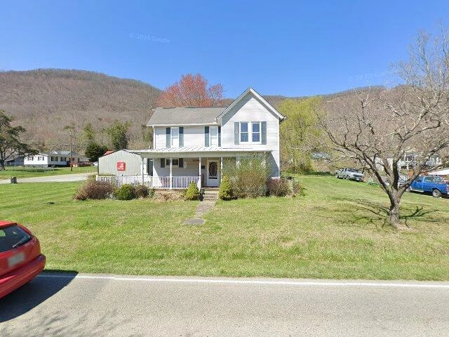 House image located at Big Stone Gap, VA 24219