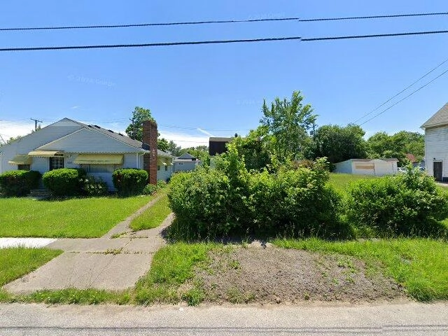 House image located at Cleveland, OH 44135