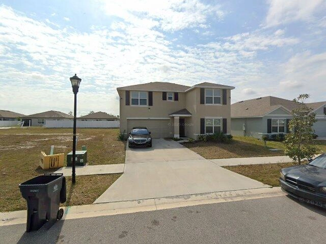 House image located at Ruskin, FL 33570