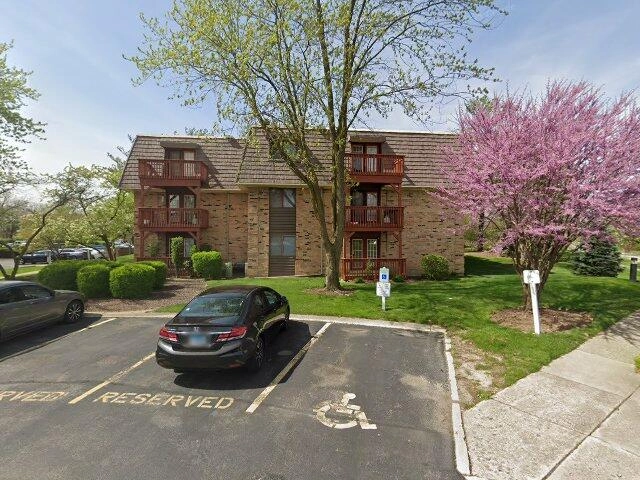 House image located at Aurora, IL 60505