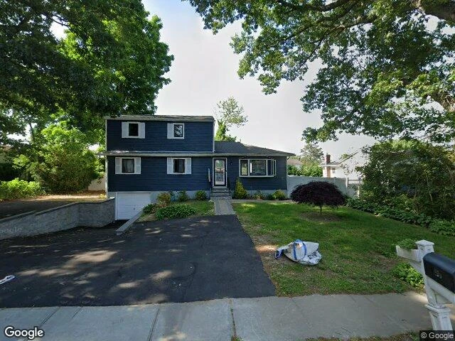 House image located at Hauppauge, NY 11788