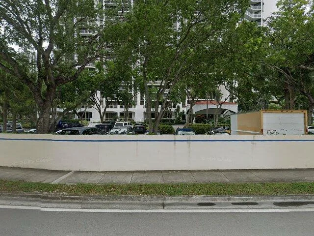 House image located at Miami, FL 33180