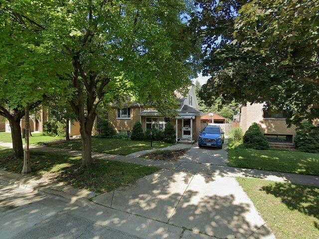 House image located at Berwyn, IL 60402