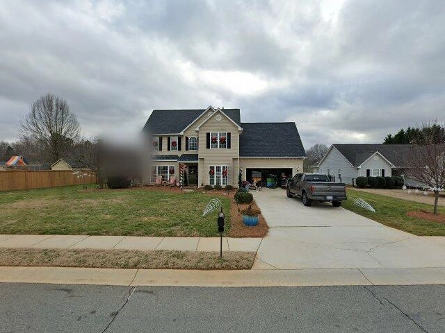 House image located at Gastonia, NC 28056