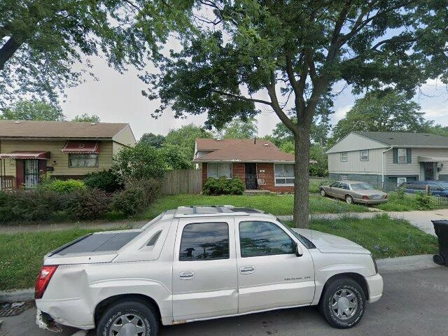 House image located at Riverdale, IL 60827