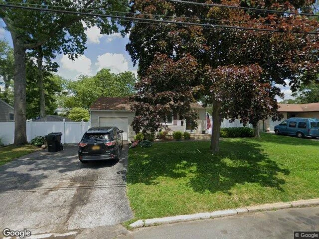 House image located at Islip, NY 11751