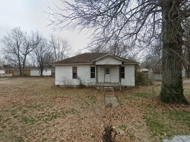 House image located at Sikeston, MO 63801