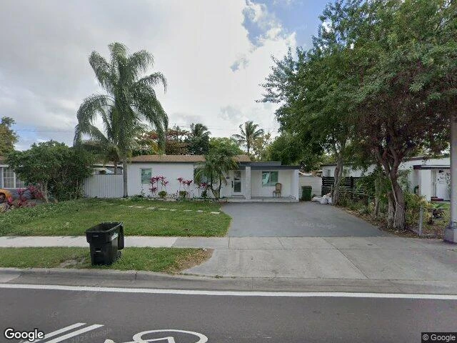 House image located at Miami, FL 33168