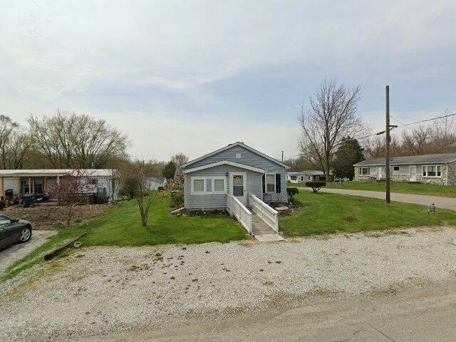 House image located at Waukegan, IL 60085