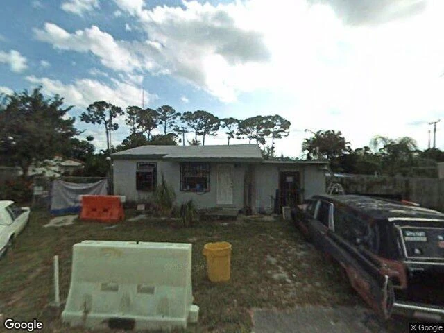 House image located at Lake Worth, FL 33461