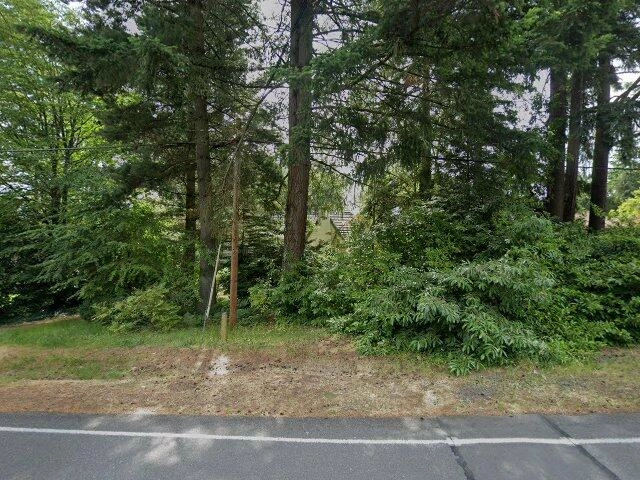 House image located at Seattle, WA 98133