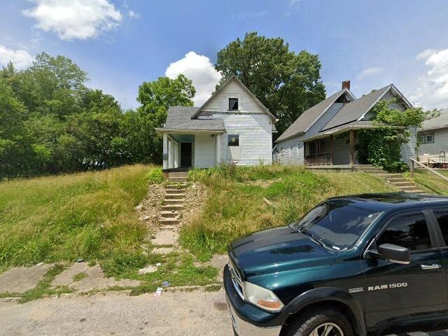 House image located at Indianapolis, IN 46218
