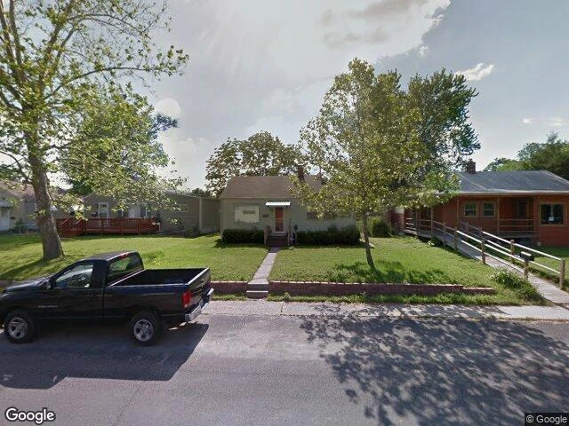 House image located at East Alton, IL 62024