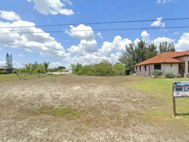 House image located at Cape Coral, FL 33909